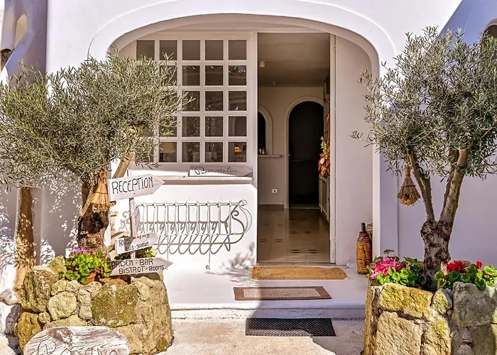Villa Ravino Secret Retreat