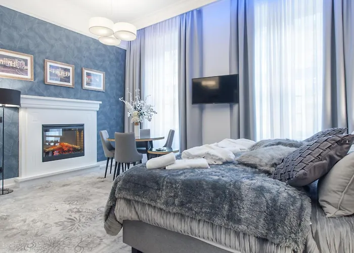Vinfort Aparthotel - Krakow Old Town