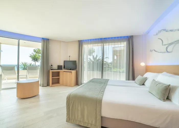 Melbeach Hotel & Spa - Adults Only