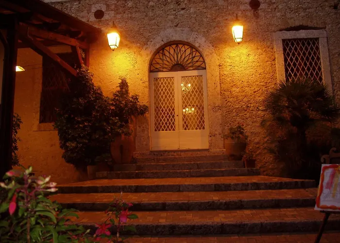 Hotel Il Cavalier D'Arpino