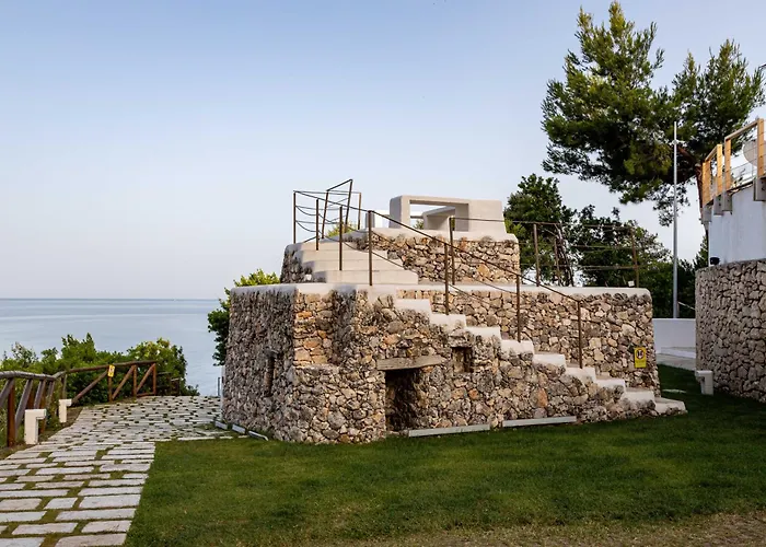 Apulia Hotel Baia dei Faraglioni Resort