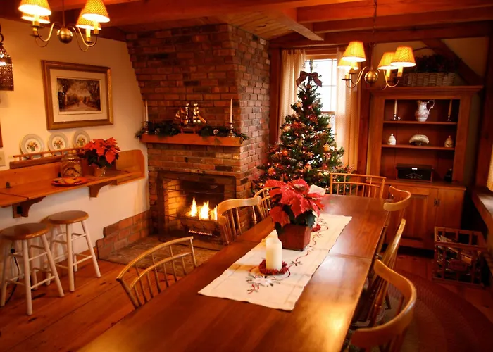 Seven Sea Street Inn