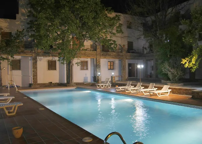 Hostal Rural Poqueira