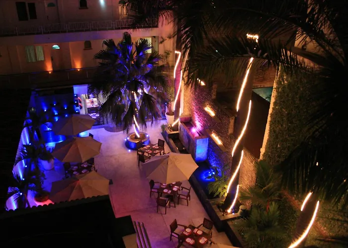 Hotel Rio Malecon