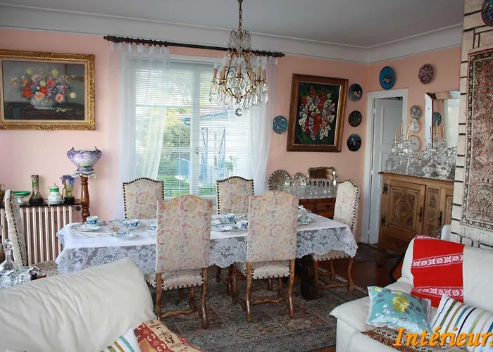 Villa Erresinolettean