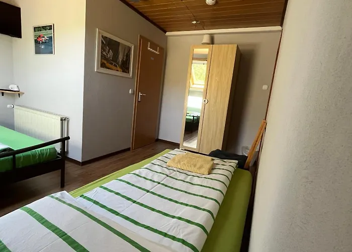 Franky House Am Nuerburgring