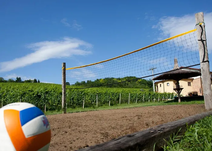 Stupnicki Dvori Winery Hotel