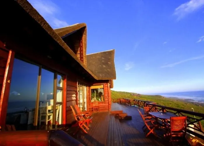 Oyster Bay Beach Lodge
