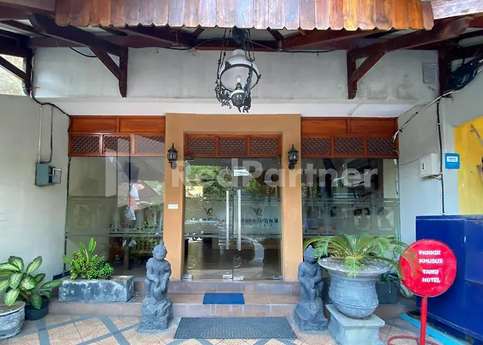 Istana Griya 2 Hotel Solo Redpartner