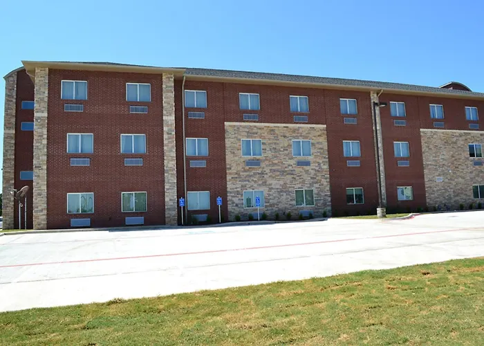Red River Inn And Suites