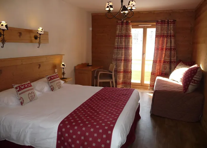 Chalet-Hotel Le Beausoleil, The Originals Relais