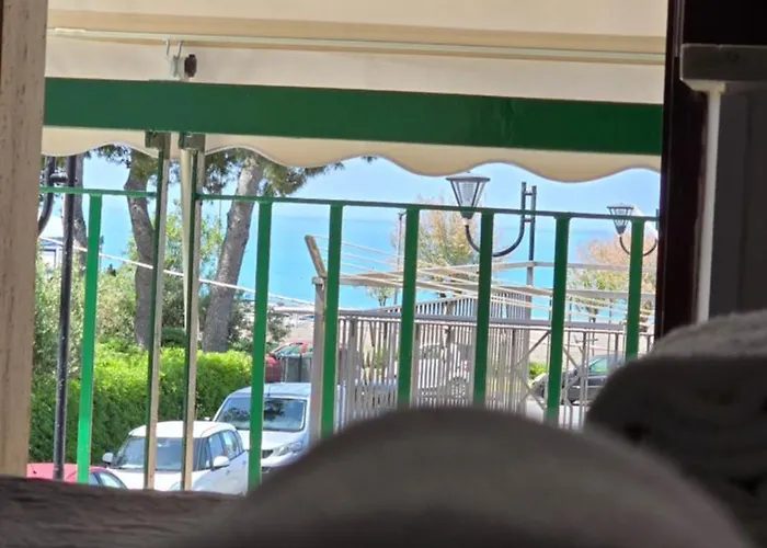 Ad Un Passo Dal Mare