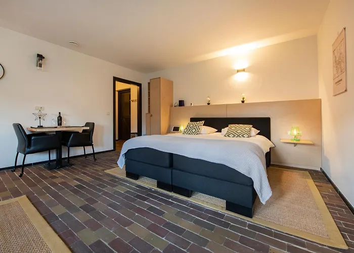 Aan het Dijksteegje Logies - B&B