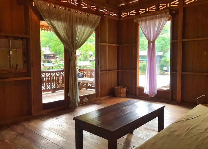 Rambai Tree Jungle Lodges - Family Friendly