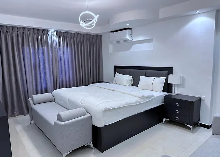 Al Joude Hotel فندق الجود