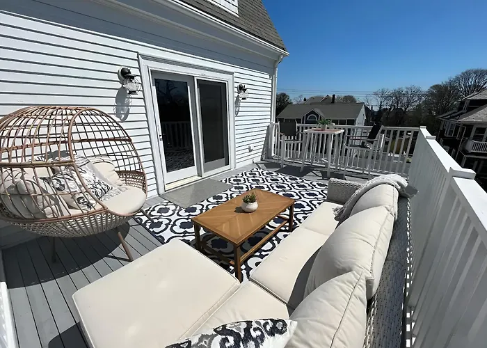 Forever Green Manor - 6 Bedroom - Stunning Ocean Views