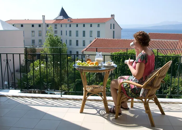Kentrikon Hotel & Spa