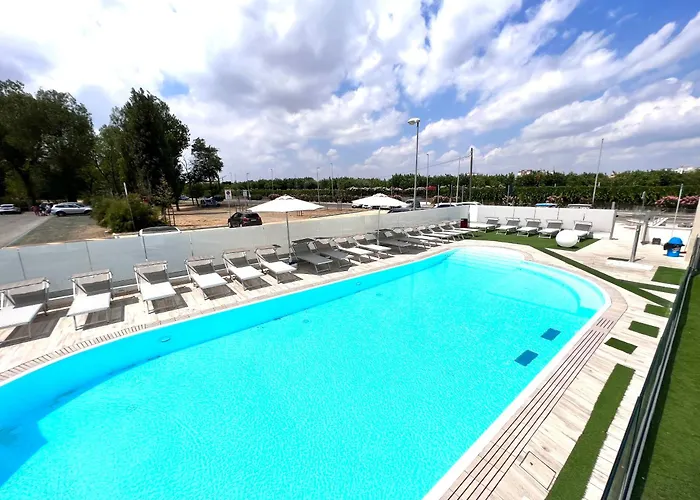 Blue Paradise Hotel