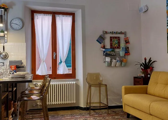 Moderno appartamento vista mare, con parcheggio privato