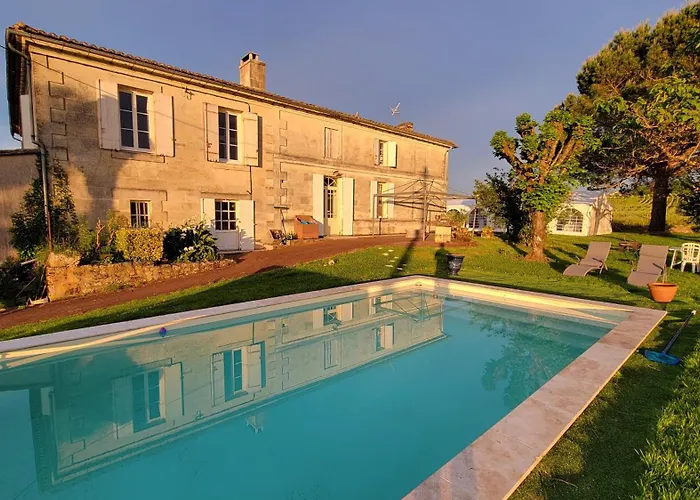 L'Hermitage D'Alienor