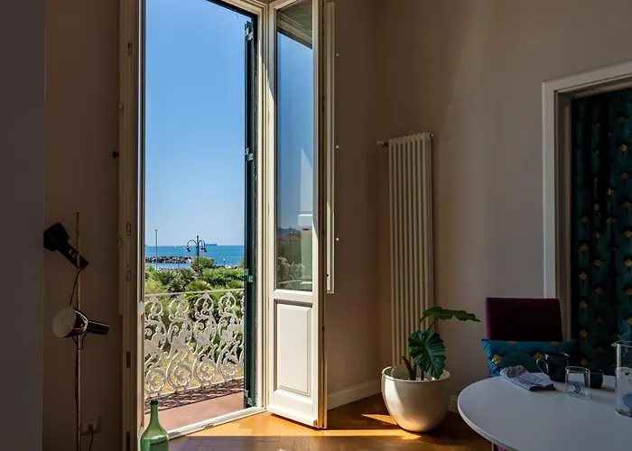 Acquaviva Apartments