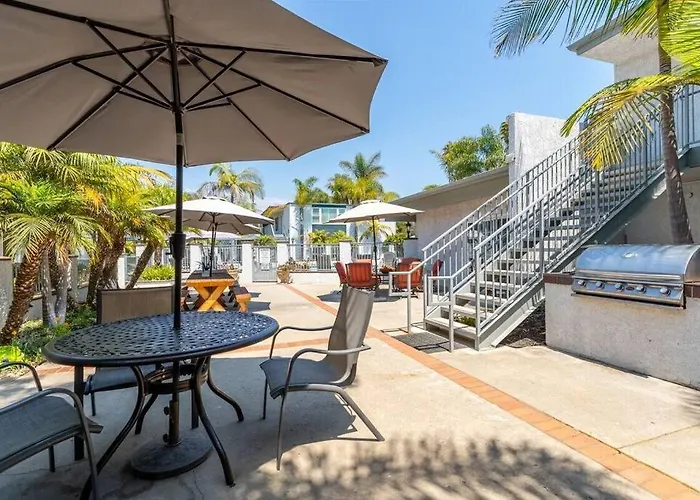 Carpinteria Beach Studio Condo