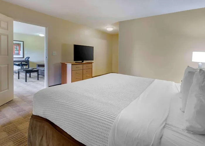 Extended Stay America Select Suites - Atlanta - Kennesaw Chastain Rd