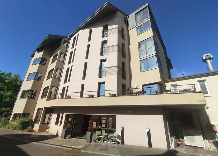 L'Hotel De Chartres - Logis