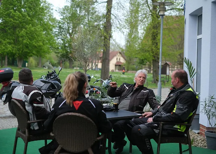 Hotel & Restaurant Am Schlosspark