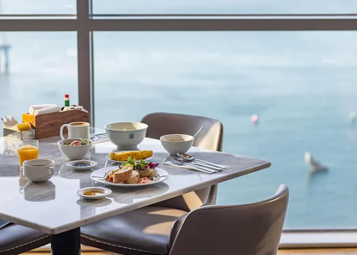Fairfield By Marriott Busan Songdo Beach