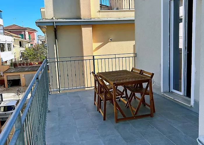 Fronte Mare-Conero-La spiaggia di sabbia