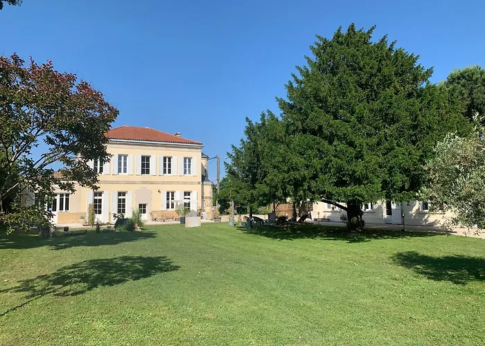 Suite privative Abella - Aile de maison bourgeoise