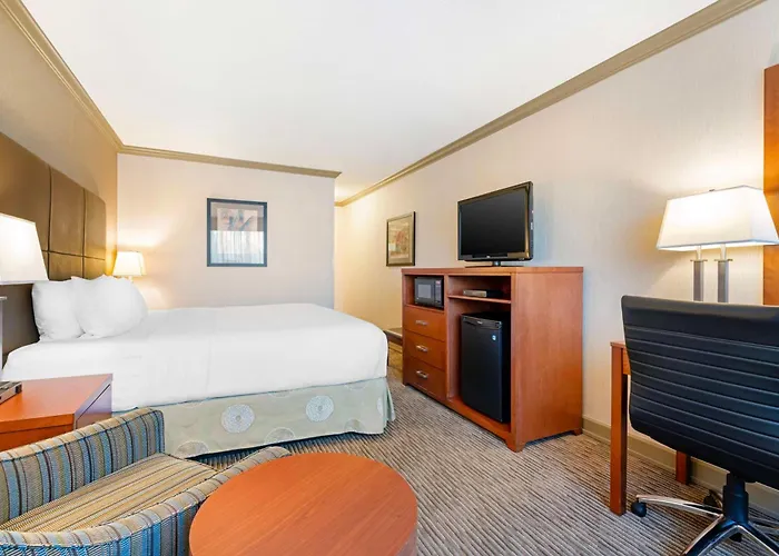 Best Western Plus Barclay Hotel