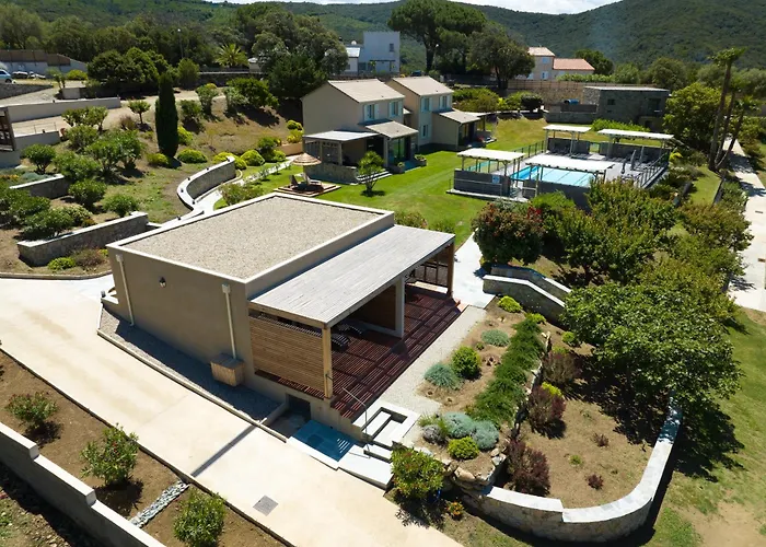 Hotel U San Daniellu Villas Et Chambres