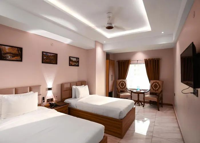 Pearl Inn Hotel