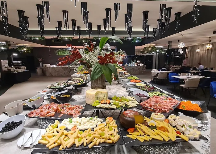 Grand Hotel Adriatic II