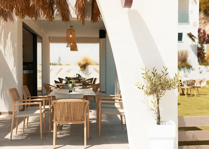 Acron Suites