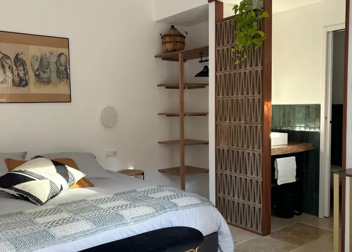 Maison Lumio