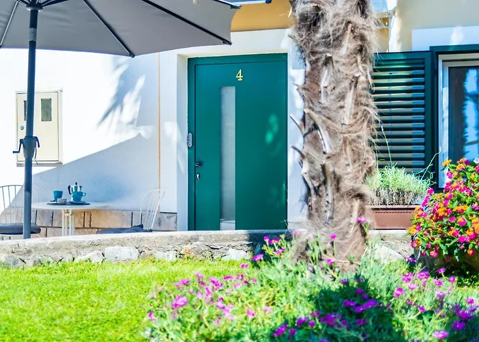 Studio Apartment Icici By The Sea