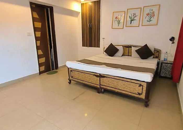Krishna Residency And Guest House