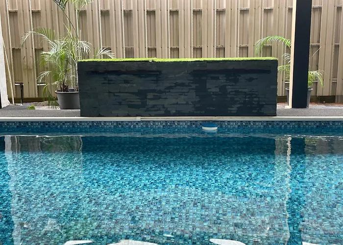 101 Suites