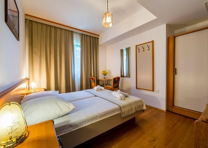 Villa Residence Icici