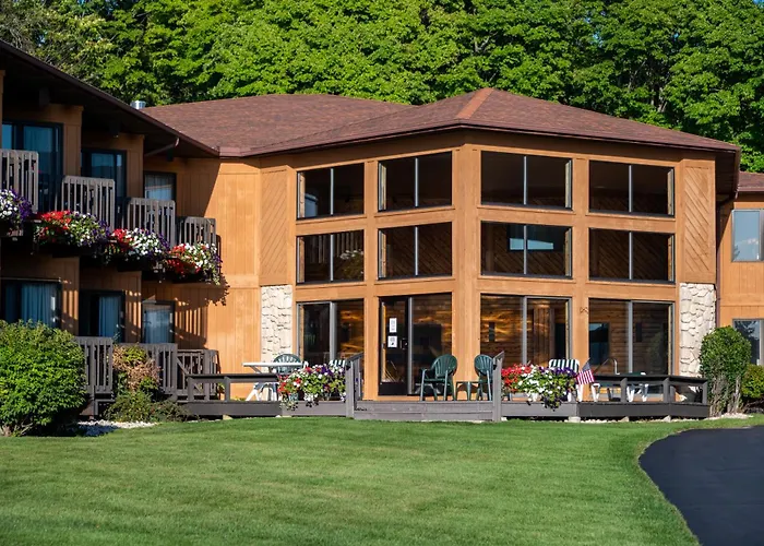 Pine Grove Resort