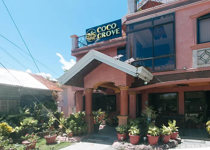 Reddoorz At Coco Grove Tourist Inn