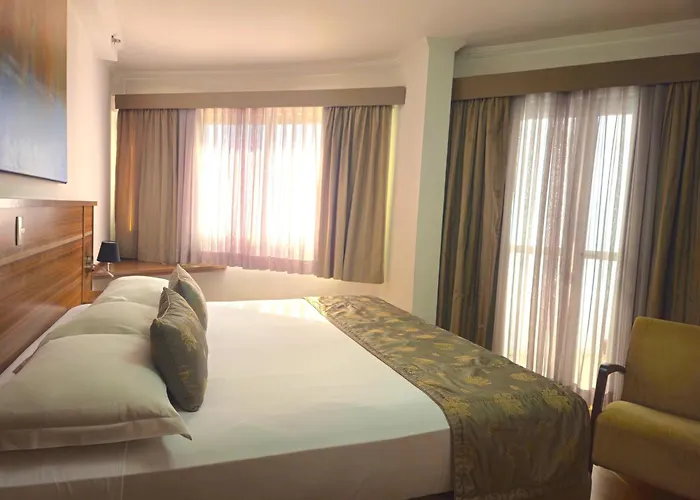 Faro Hotel São José dos Campos