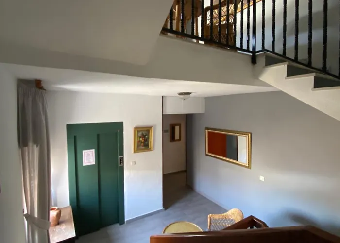 Hotel Munoz