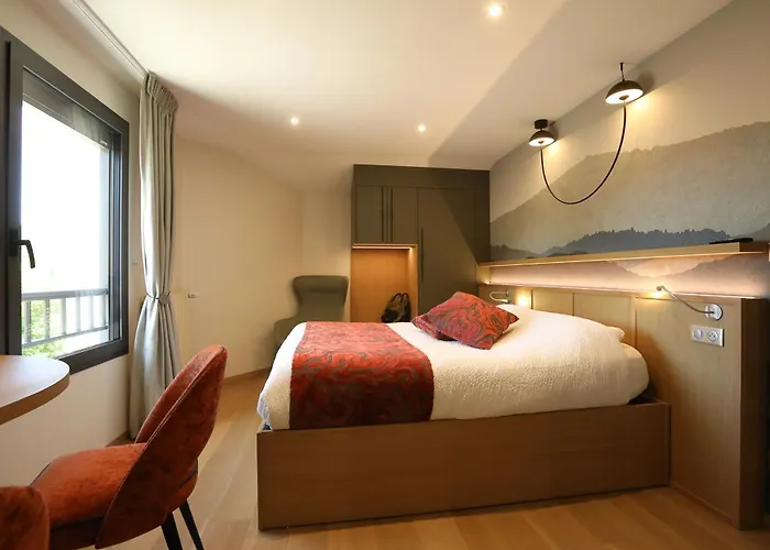 Logis Hotel Spa Restaurant Le Provence