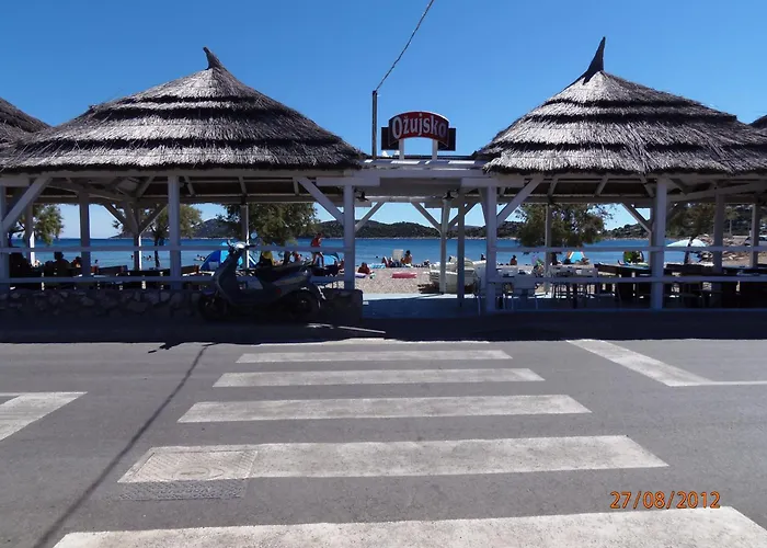 Tribunia Beach Hotel