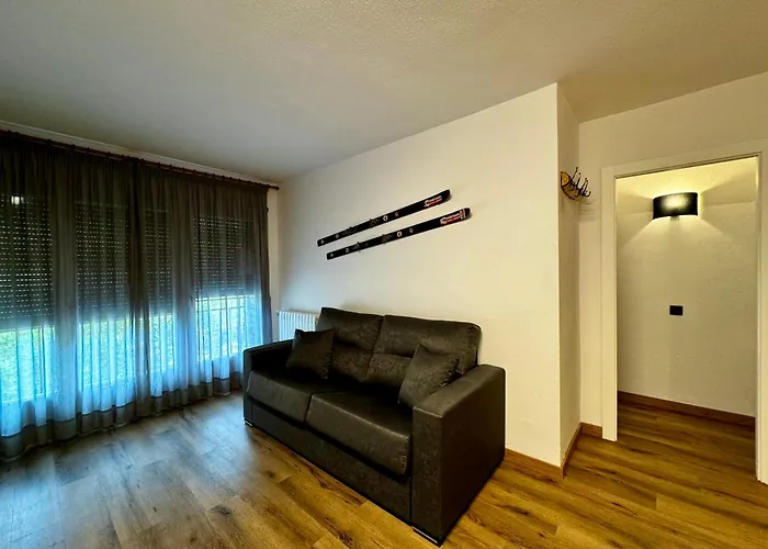 Apartamentos Turisticos Poblado Arinsal