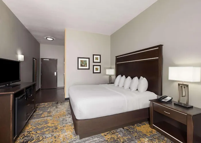 La Quinta By Wyndham Sioux Falls